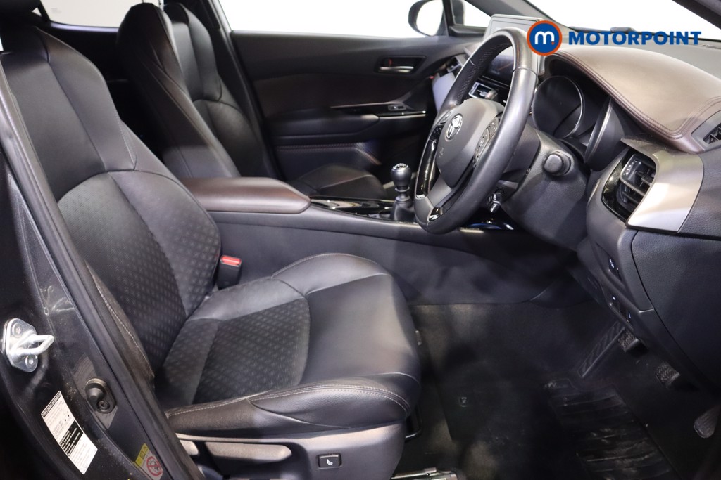 Toyota C-Hr Excel Manual Petrol SUV - Stock Number (1603154) - 6th supplementary image