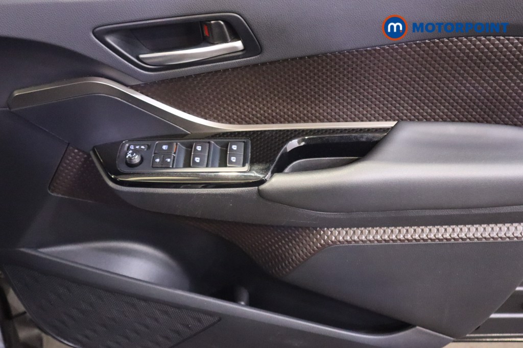 Toyota C-Hr Excel Manual Petrol SUV - Stock Number (1603154) - 14th supplementary image