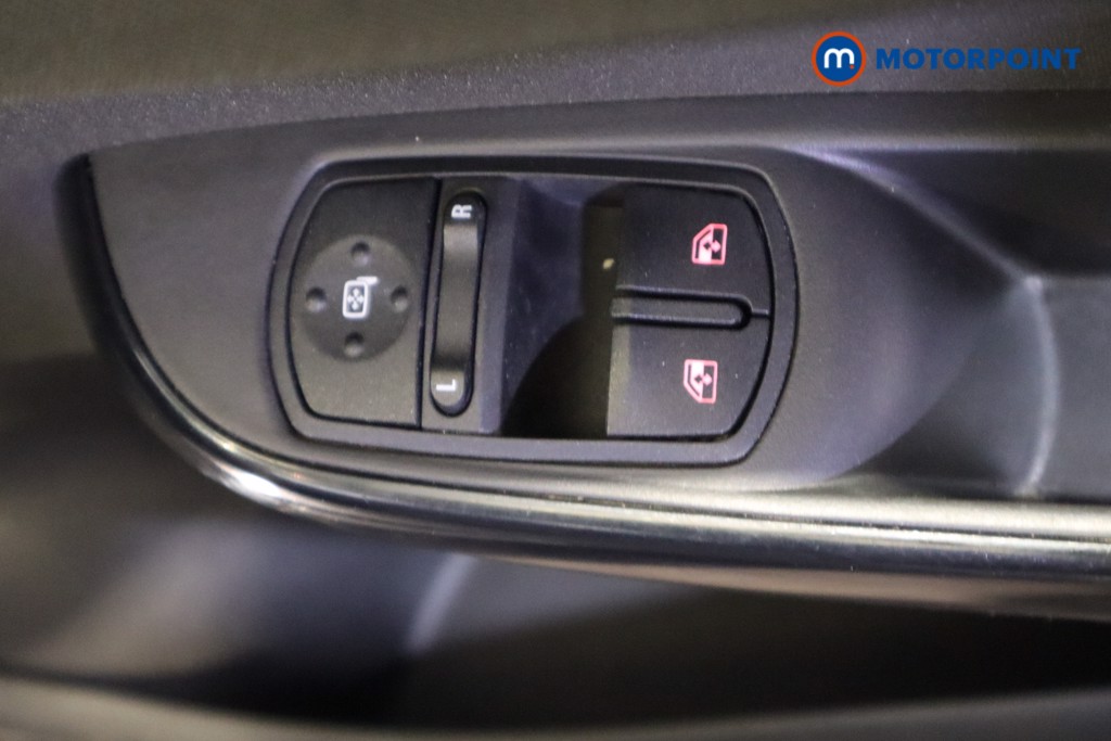 Vauxhall Corsa Sri Nav Manual Petrol Hatchback - Stock Number (1603196) - 15th supplementary image