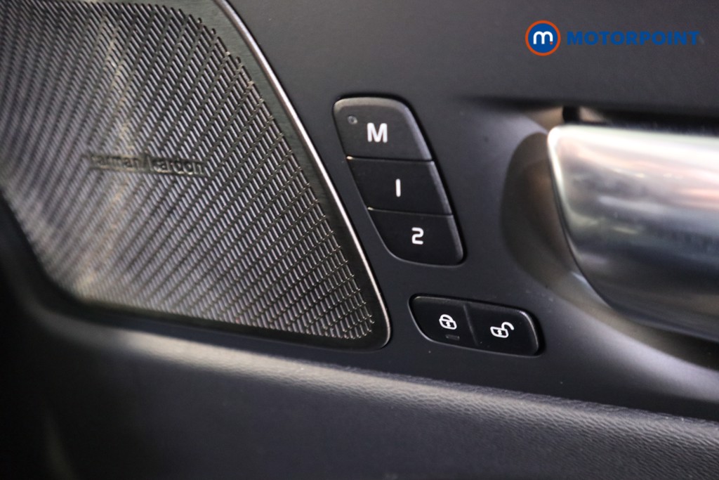 Volvo Xc60 Plus Automatic Petrol SUV - Stock Number (1603262) - 11th supplementary image