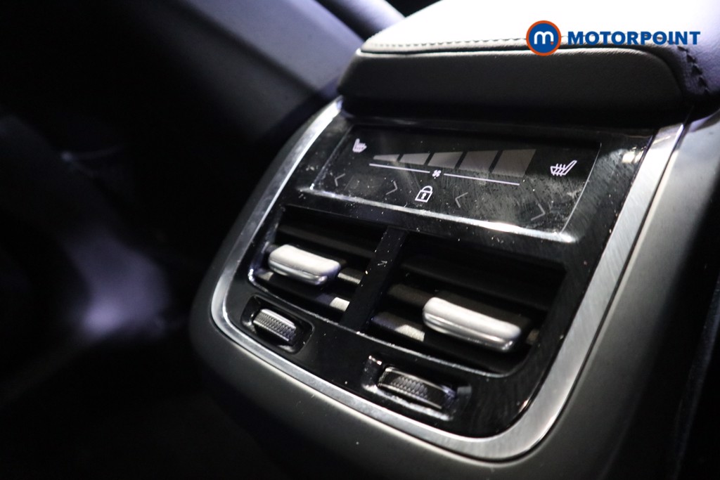 Volvo Xc60 Plus Automatic Petrol SUV - Stock Number (1603262) - 16th supplementary image