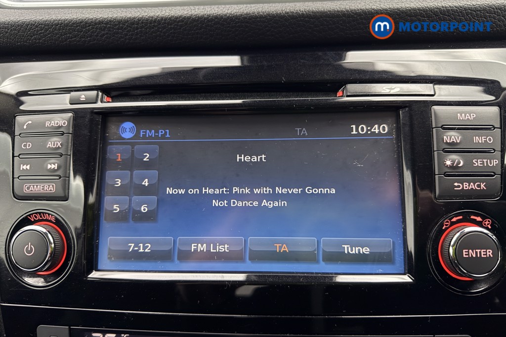 Nissan Qashqai N-Connecta Manual Petrol SUV - Stock Number (1605067) - 4th supplementary image