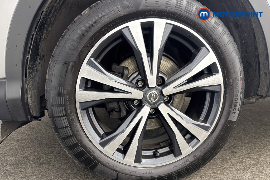 Nissan Qashqai N-Connecta Manual Petrol SUV - Stock Number (1605067) - 12th supplementary image