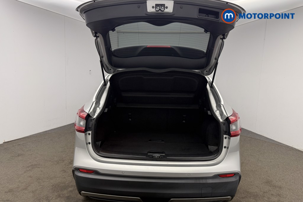 Nissan Qashqai N-Connecta Manual Petrol SUV - Stock Number (1605067) - 22nd supplementary image