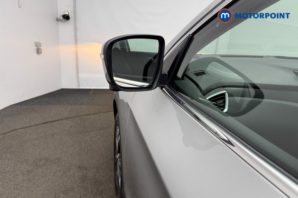 Nissan Qashqai N-Connecta Manual Petrol SUV - Stock Number (1605067) - 31st supplementary image