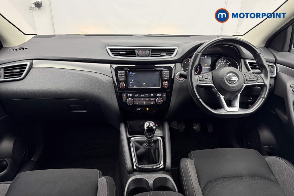 Nissan Qashqai N-Connecta Manual Petrol SUV - Stock Number (1605067) - 1st supplementary image