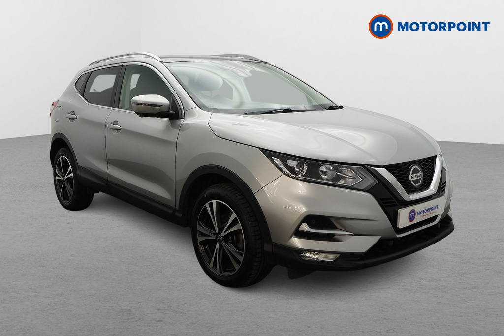 Nissan Qashqai N-Connecta Manual Petrol SUV - Stock Number (1605067) - Drivers side front corner