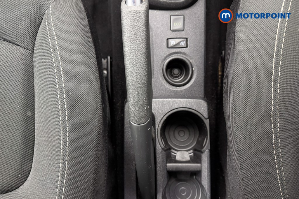 Renault Captur Iconic Manual Petrol SUV - Stock Number (1606171) - 15th supplementary image