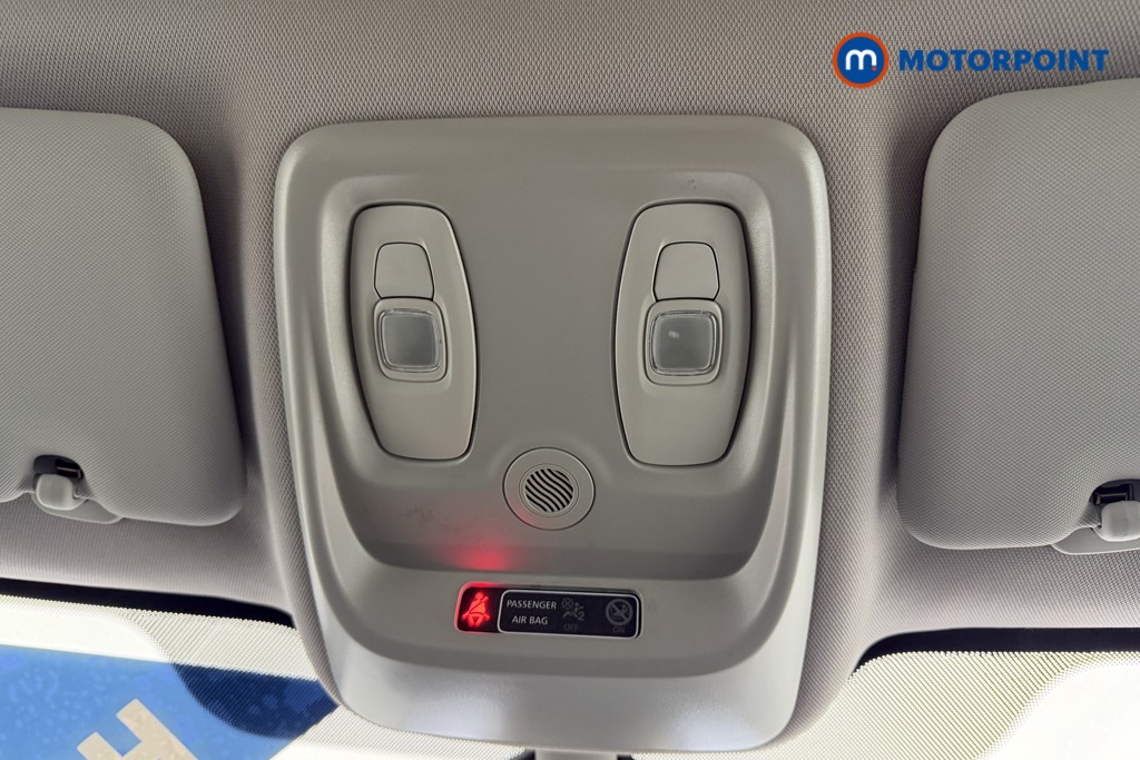 Renault Captur Iconic Manual Petrol SUV - Stock Number (1606171) - 16th supplementary image