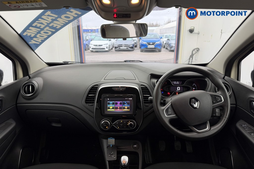 Renault Captur Iconic Manual Petrol SUV - Stock Number (1606171) - 21st supplementary image