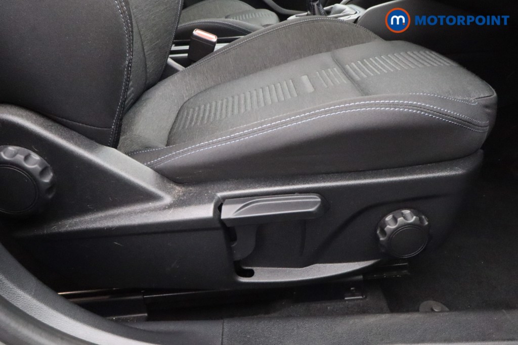 Ford Focus Active Edition Manual Petrol Hatchback - Stock Number (1606299) - 19th supplementary image