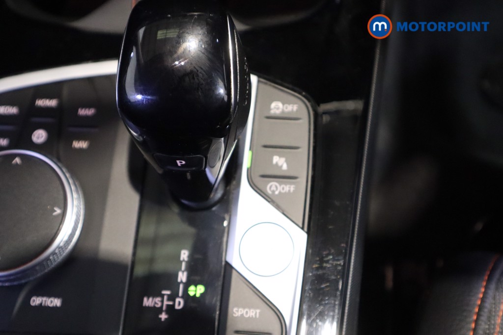 BMW 1 Series Sport Automatic Diesel Hatchback - Stock Number (1606992) - 5th supplementary image