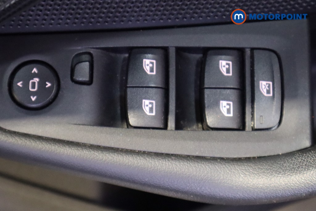 BMW 1 Series Sport Automatic Diesel Hatchback - Stock Number (1606992) - 16th supplementary image