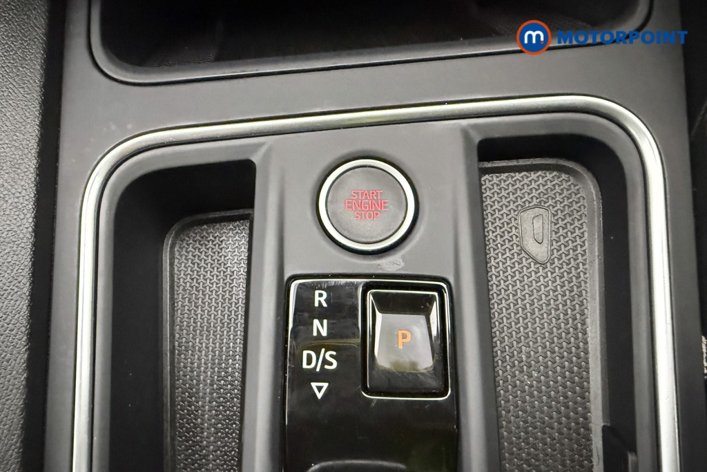Seat Leon FR Automatic Petrol Plug-In Hybrid Hatchback - Stock Number (1607108) - 14th supplementary image