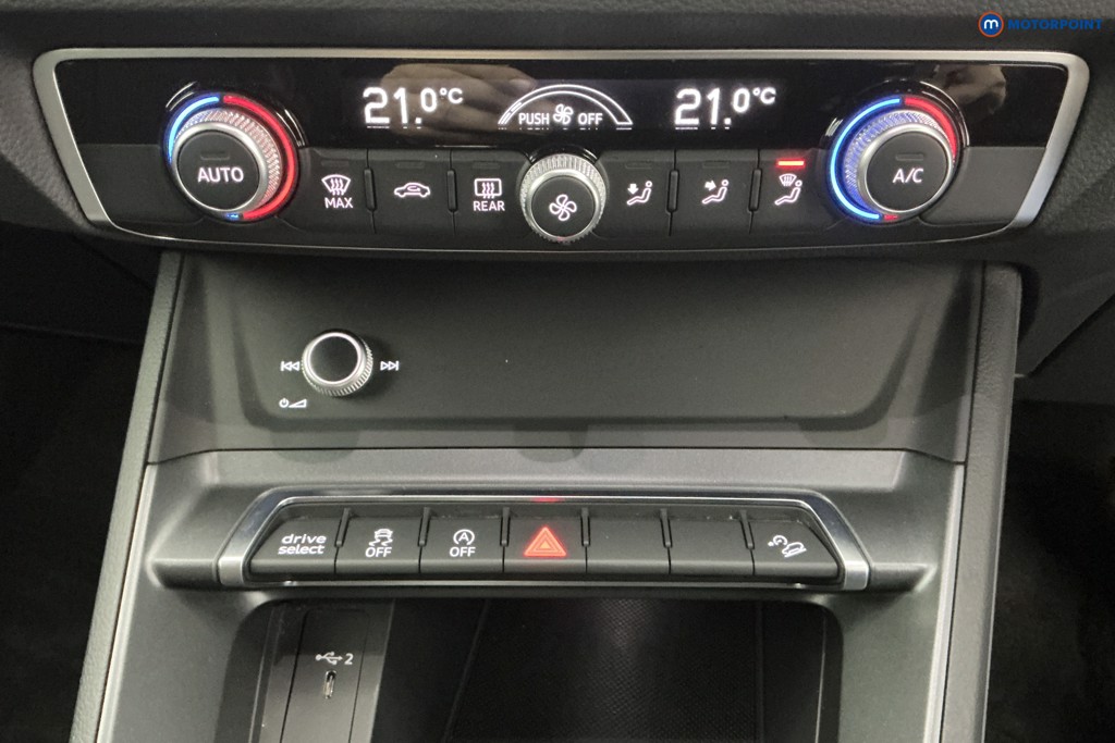 Audi Q3 S Line Automatic Petrol SUV - Stock Number (1607549) - 20th supplementary image