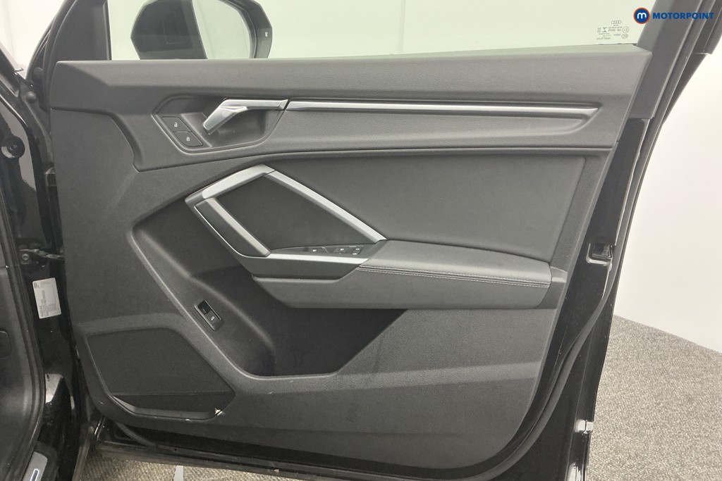 Audi Q3 S Line Automatic Petrol SUV - Stock Number (1607549) - 25th supplementary image