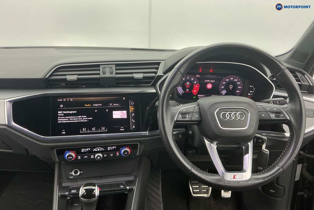 Audi Q3 S Line Automatic Petrol SUV - Stock Number (1607549) - 1st supplementary image