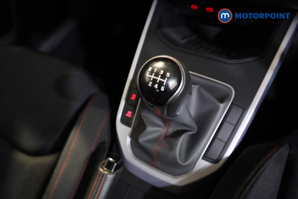 Seat Arona FR Manual Petrol SUV - Stock Number (1607881) - 8th supplementary image