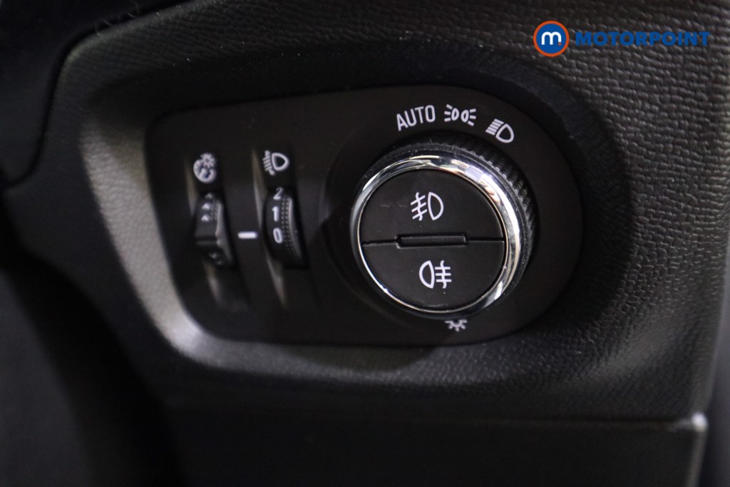 Vauxhall Corsa GS Manual Petrol Hatchback - Stock Number (1607886) - 10th supplementary image