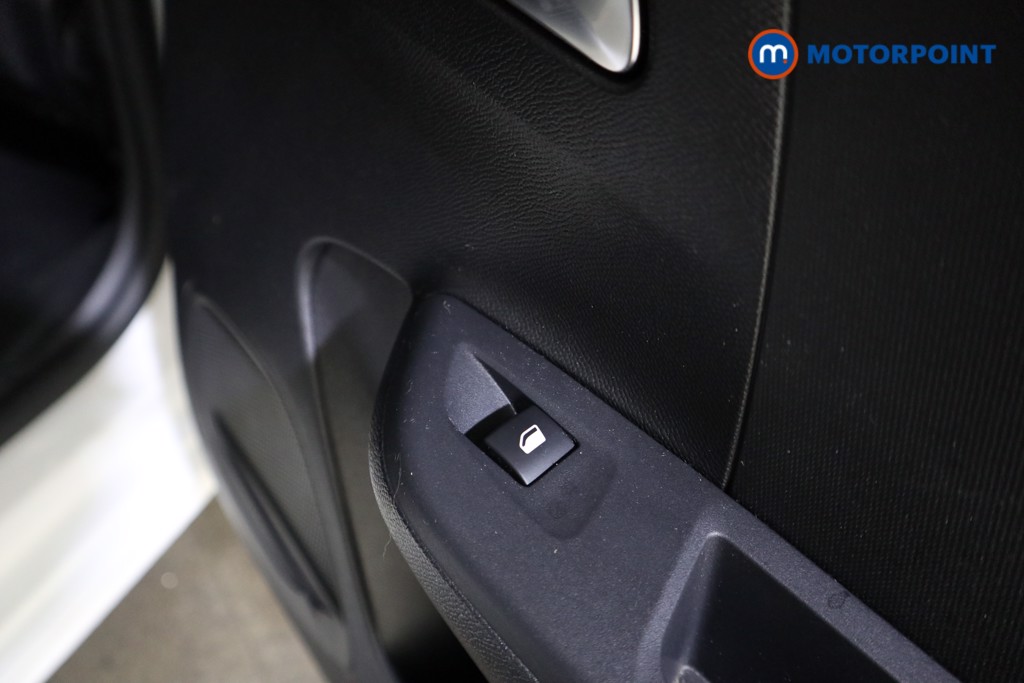 Vauxhall Corsa GS Manual Petrol Hatchback - Stock Number (1607886) - 15th supplementary image