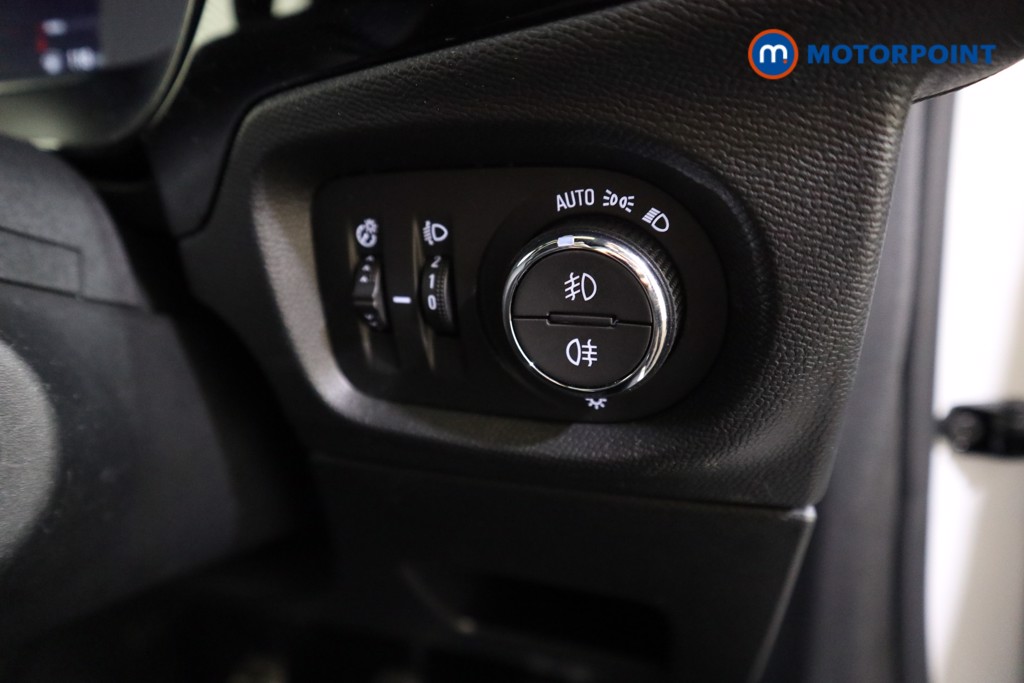 Vauxhall Corsa GS Manual Petrol Hatchback - Stock Number (1607917) - 9th supplementary image