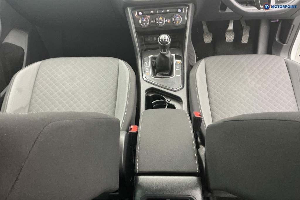 Volkswagen Tiguan Match Manual Petrol SUV - Stock Number (1608031) - 14th supplementary image