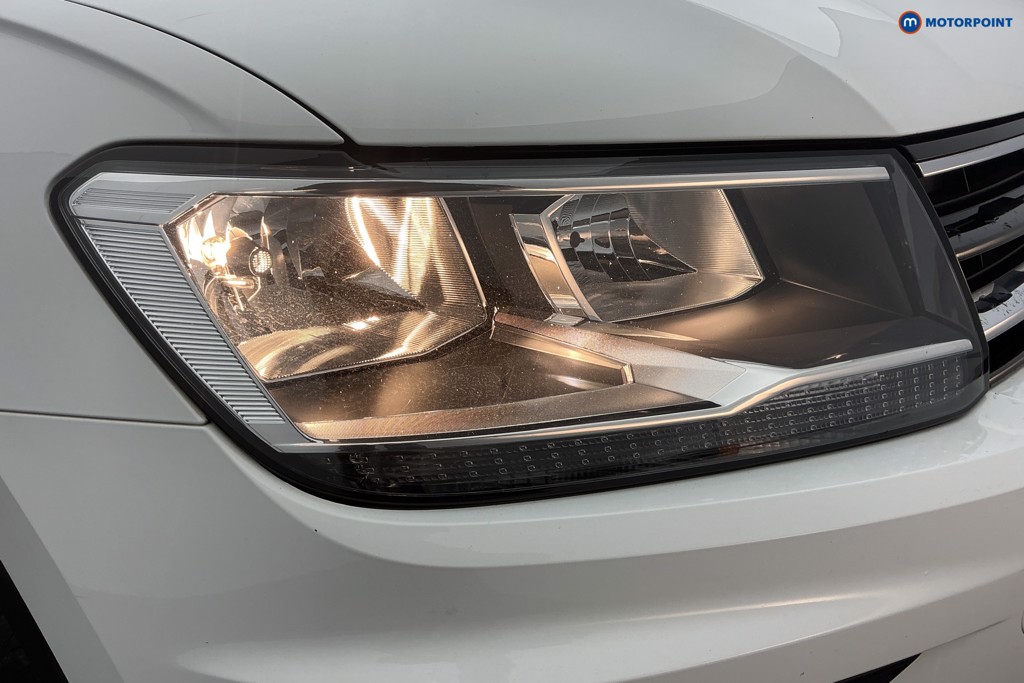 Volkswagen Tiguan Match Manual Petrol SUV - Stock Number (1608031) - 30th supplementary image