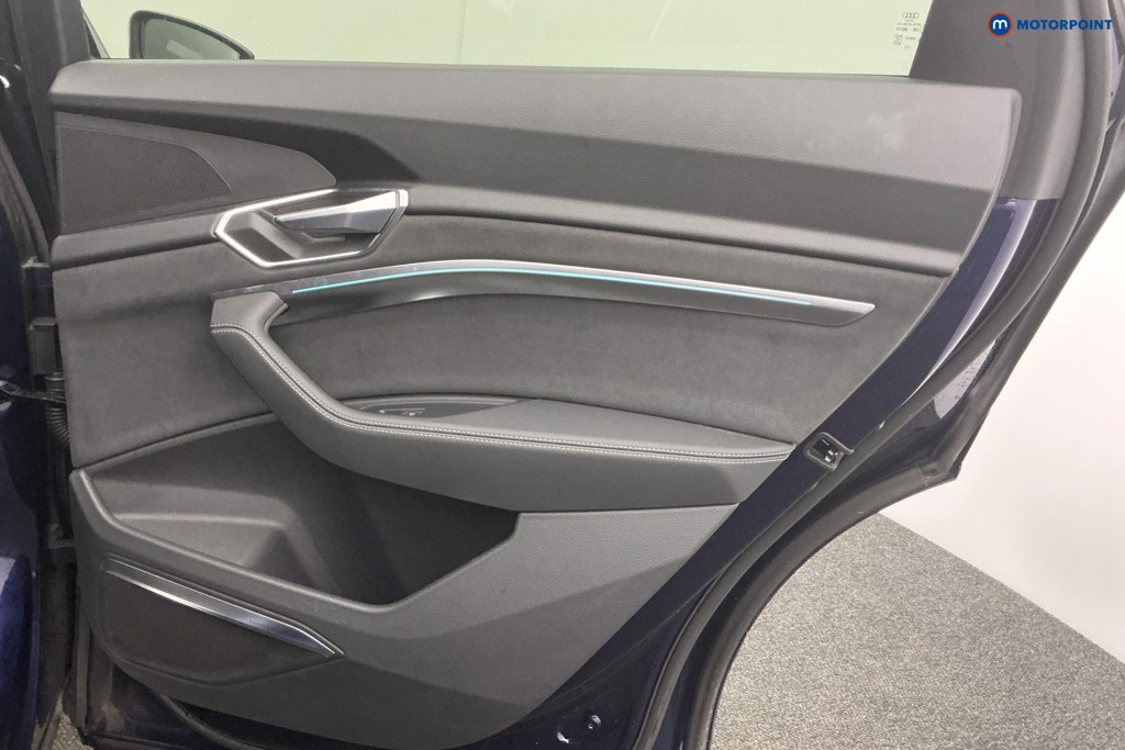 Audi E-Tron Black Edition Automatic Electric SUV - Stock Number (1608592) - 29th supplementary image