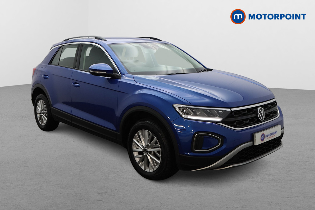 Volkswagen T-Roc Life Manual Petrol SUV - Stock Number (1609198) - Drivers side front corner