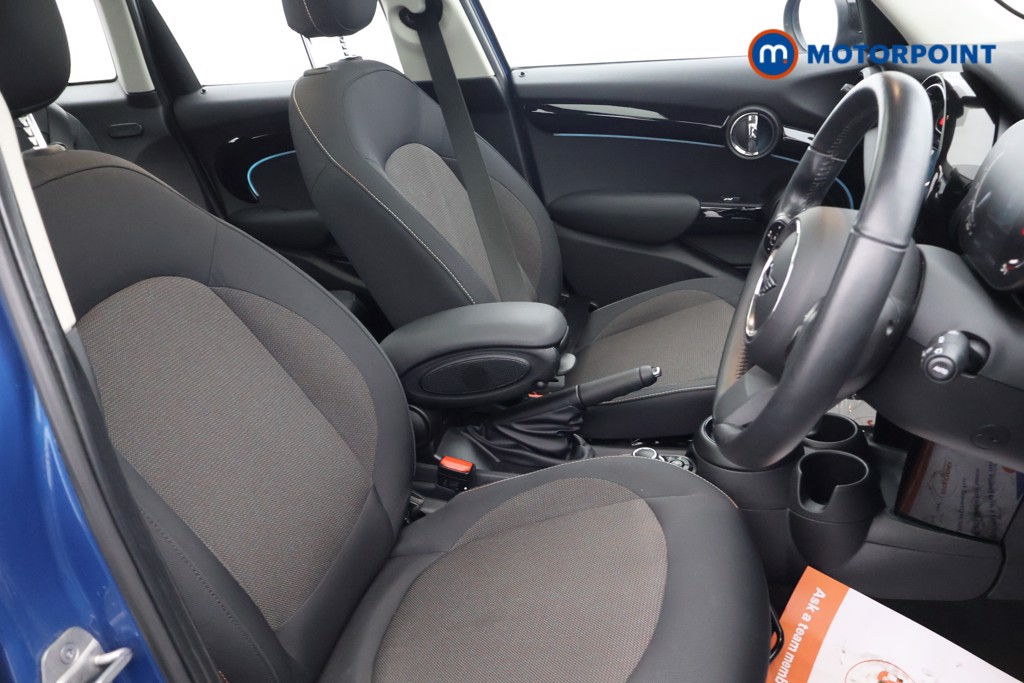 Mini Hatchback Cooper Classic Automatic Petrol Hatchback - Stock Number (1609307) - 14th supplementary image