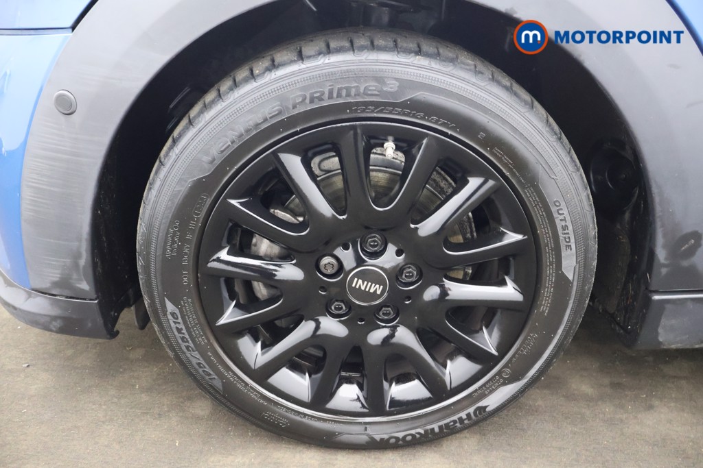 Mini Hatchback Cooper Classic Automatic Petrol Hatchback - Stock Number (1609307) - 23rd supplementary image