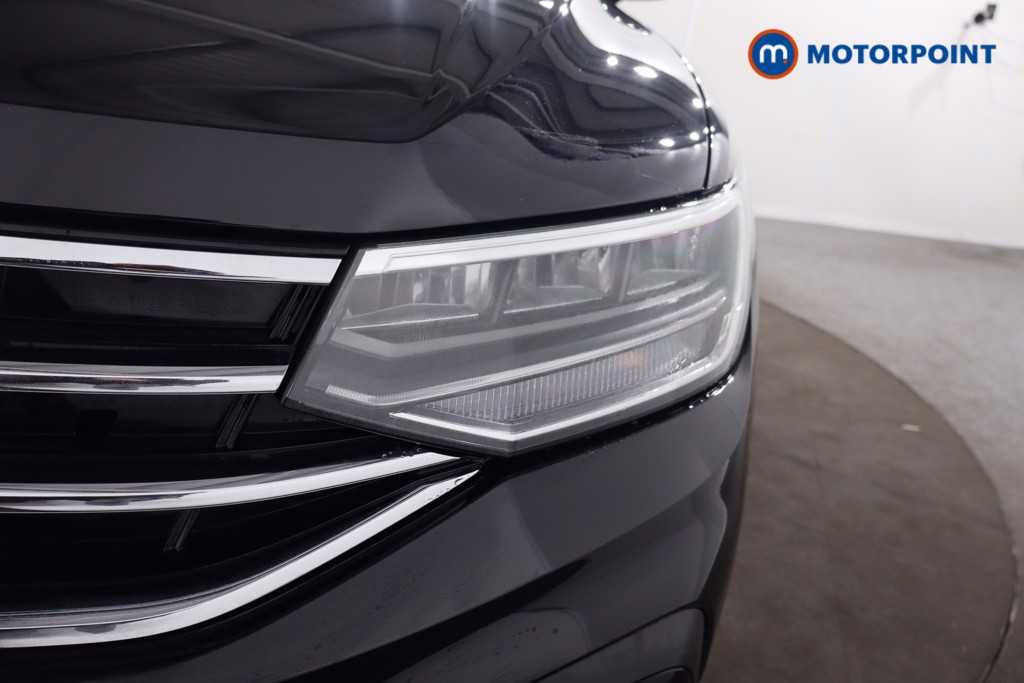 Volkswagen Tiguan Allspace Life Automatic Petrol SUV - Stock Number (1609510) - 30th supplementary image