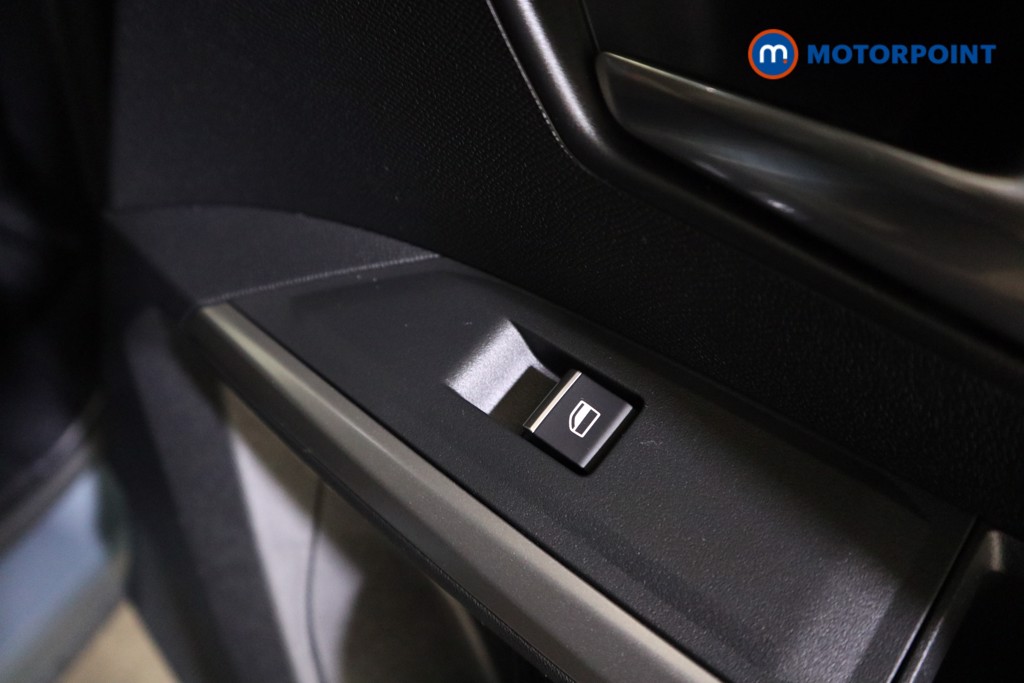 Peugeot 3008 GT Automatic Petrol SUV - Stock Number (1609603) - 20th supplementary image