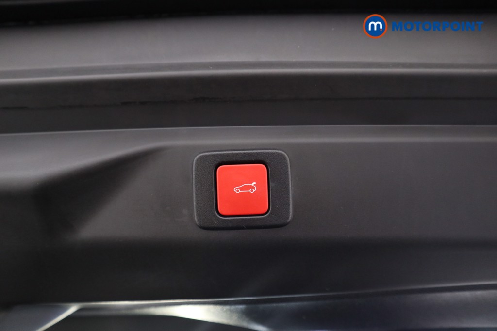 Peugeot 3008 GT Automatic Petrol SUV - Stock Number (1609603) - 22nd supplementary image