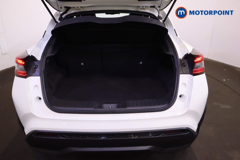 Nissan Juke Tekna Automatic Petrol SUV - Stock Number (1609819) - 9th supplementary image