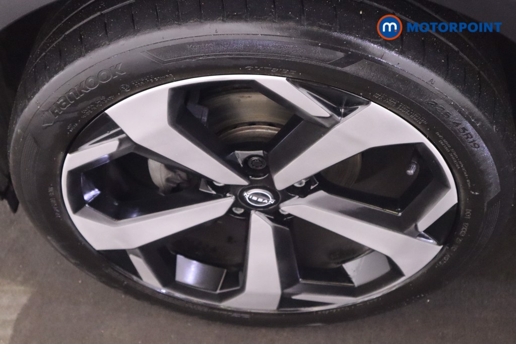 Nissan Juke Tekna Automatic Petrol SUV - Stock Number (1609819) - 11th supplementary image