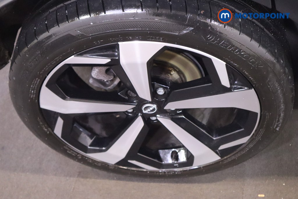 Nissan Juke Tekna Automatic Petrol SUV - Stock Number (1609819) - 13th supplementary image