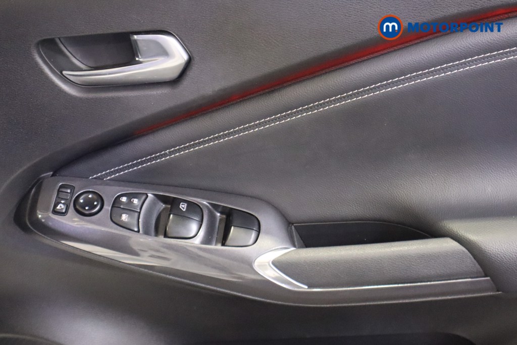 Nissan Juke Tekna Automatic Petrol SUV - Stock Number (1609819) - 15th supplementary image