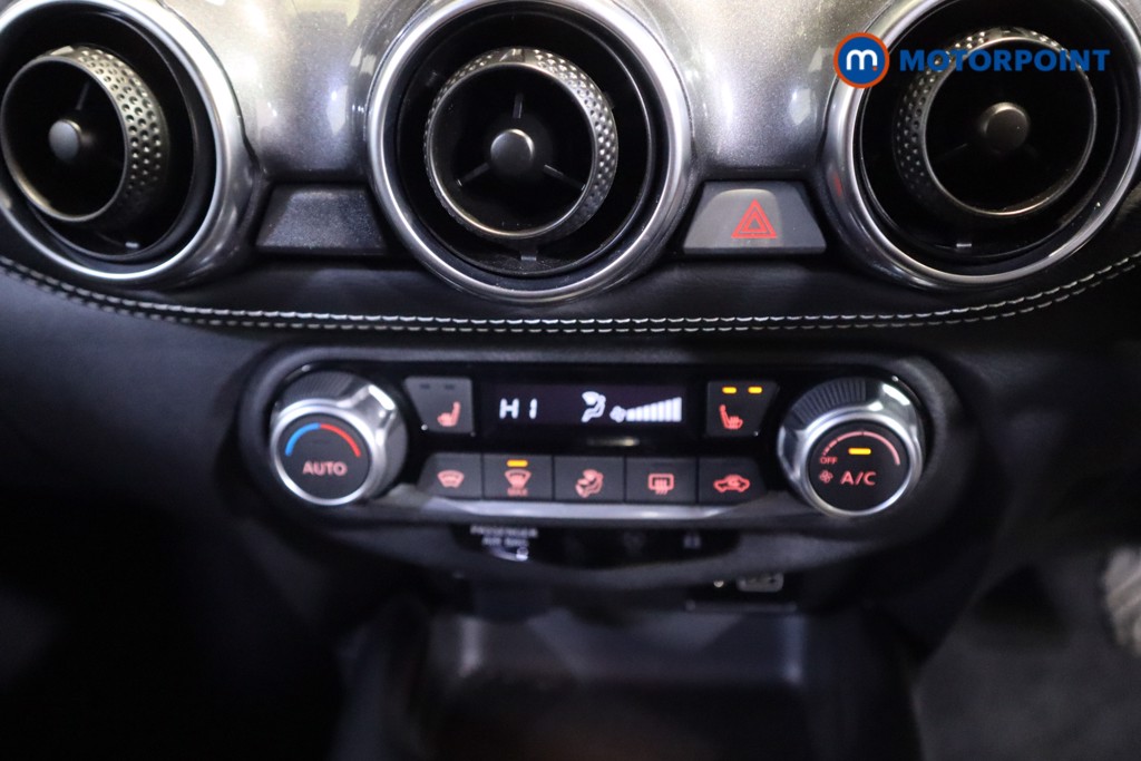 Nissan Juke Tekna Automatic Petrol SUV - Stock Number (1609819) - 21st supplementary image