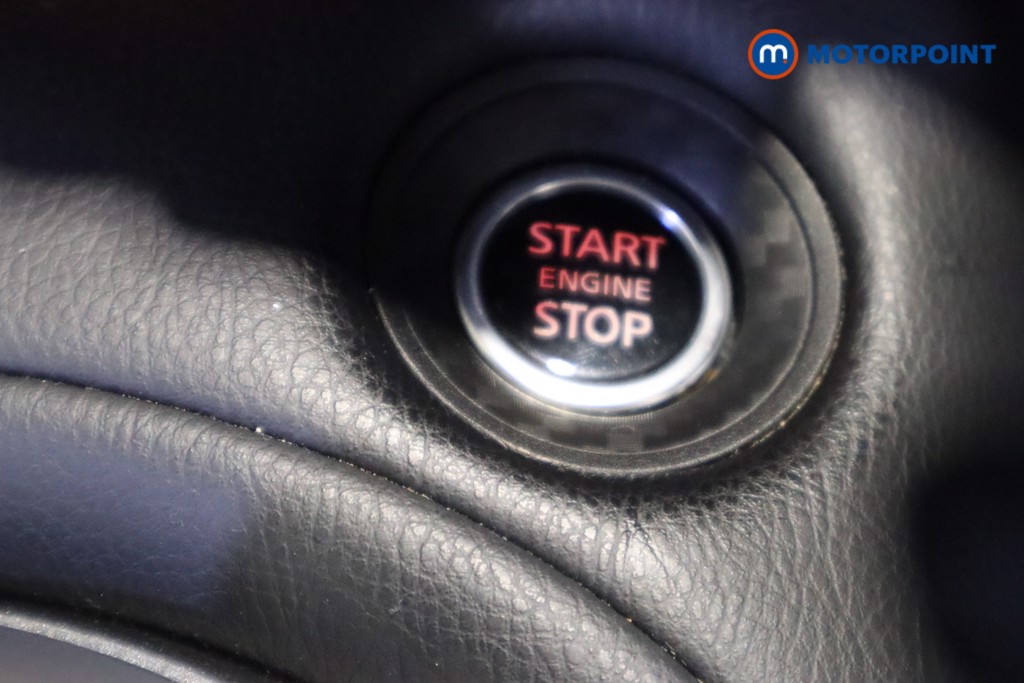 Nissan Juke Tekna Automatic Petrol SUV - Stock Number (1609819) - 24th supplementary image