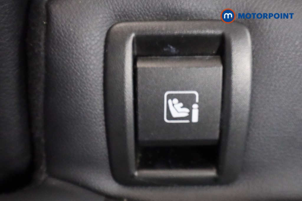 Nissan Juke Tekna Automatic Petrol SUV - Stock Number (1609819) - 30th supplementary image