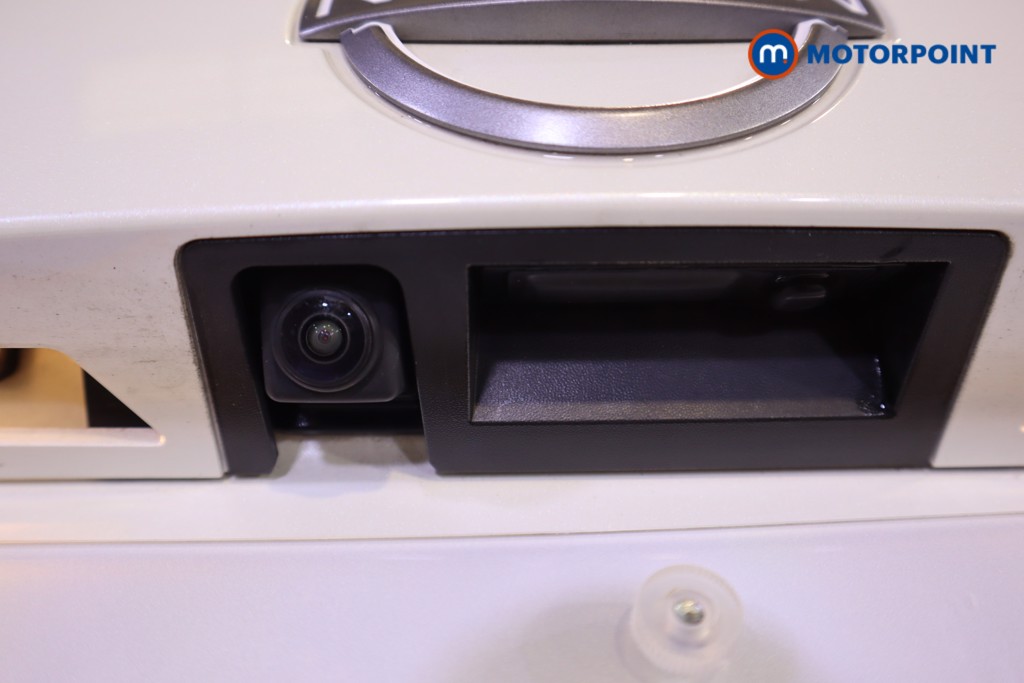 Nissan Juke Tekna Automatic Petrol SUV - Stock Number (1609819) - 32nd supplementary image