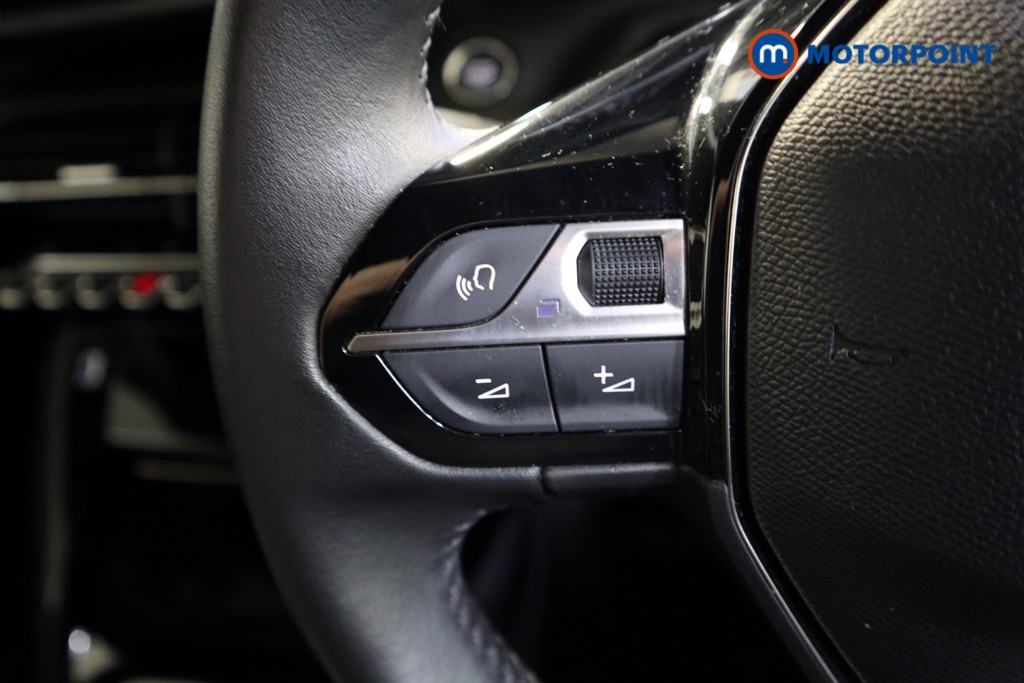 Peugeot 2008 Allure Manual Petrol SUV - Stock Number (1609828) - 3rd supplementary image