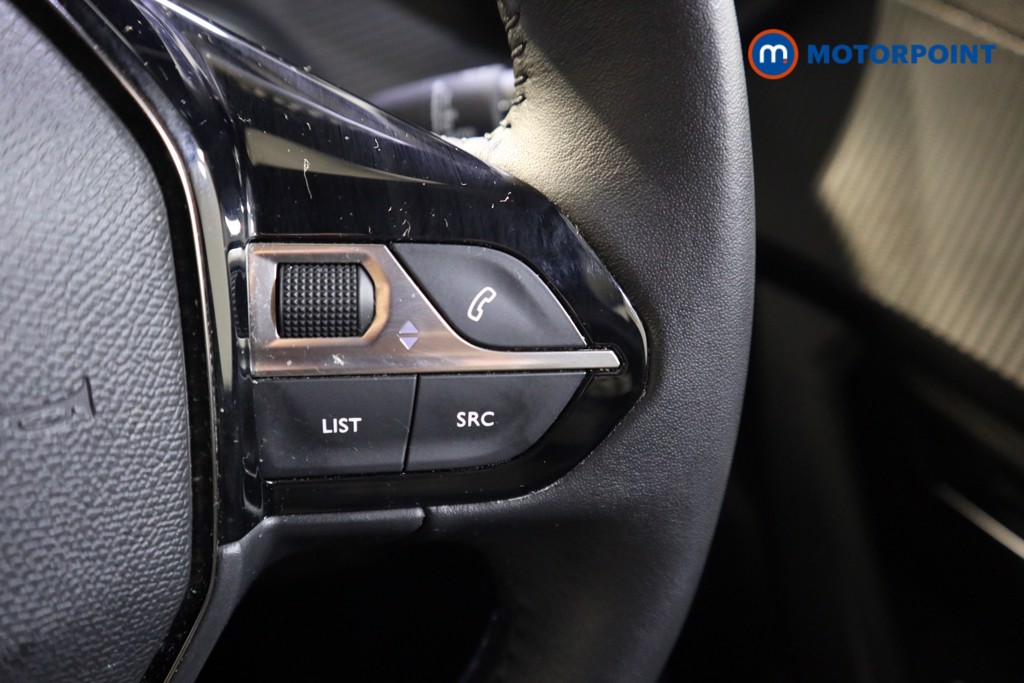 Peugeot 2008 Allure Manual Petrol SUV - Stock Number (1609828) - 4th supplementary image