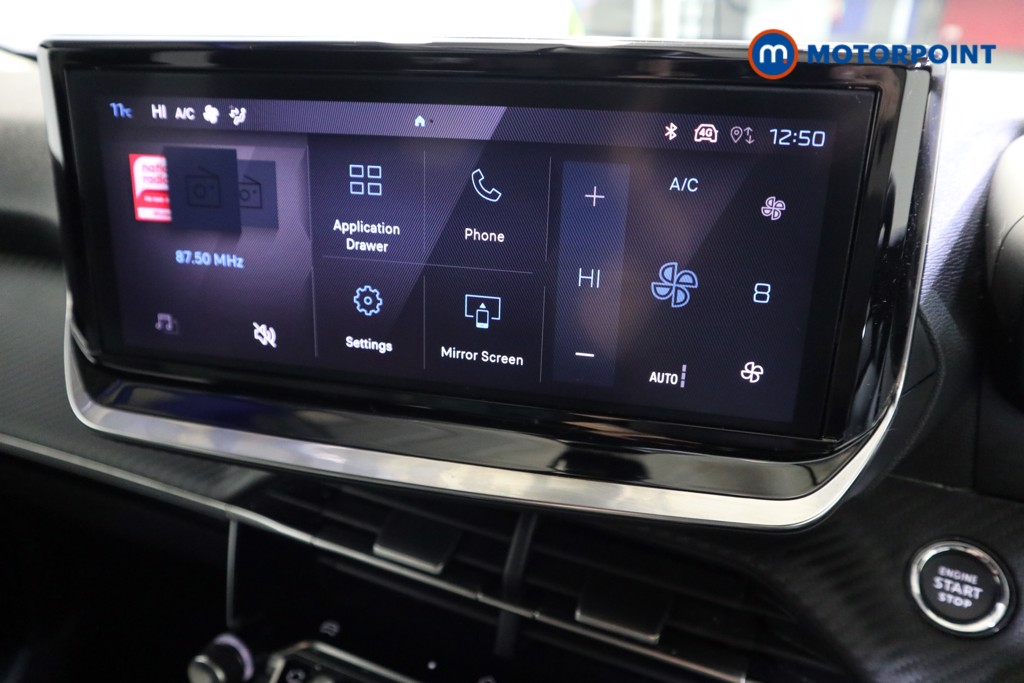 Peugeot 2008 Allure Manual Petrol SUV - Stock Number (1609828) - 7th supplementary image