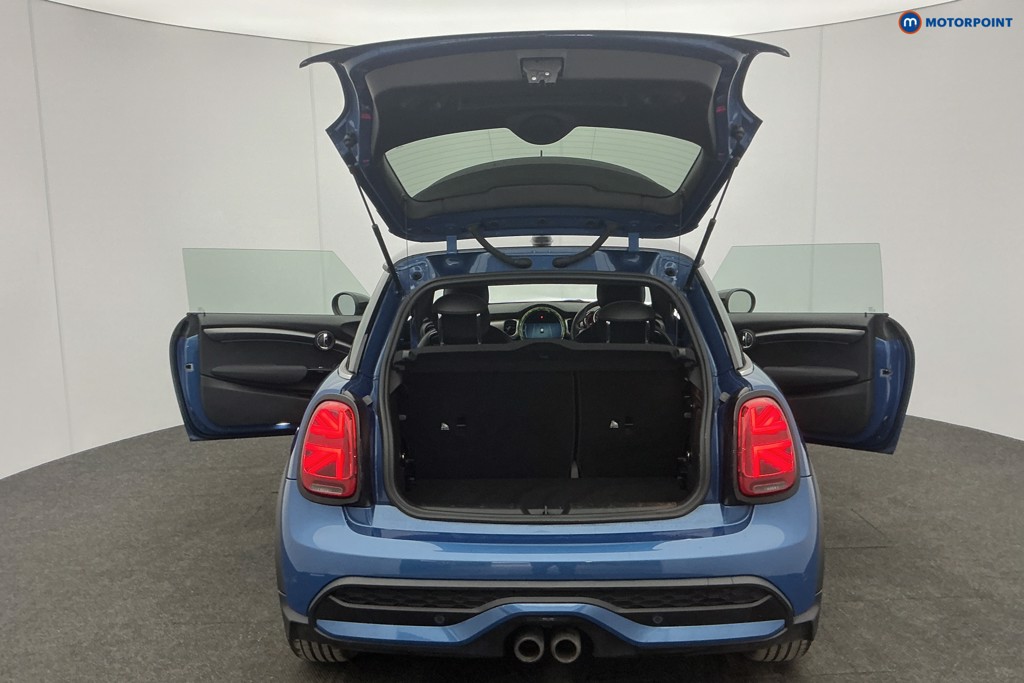 Mini Hatchback Cooper S Exclusive Automatic Petrol Hatchback - Stock Number (1610013) - 3rd supplementary image