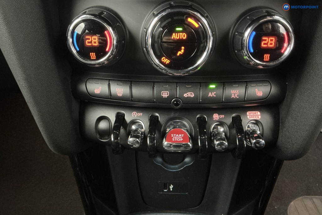Mini Hatchback Cooper S Exclusive Automatic Petrol Hatchback - Stock Number (1610013) - 18th supplementary image