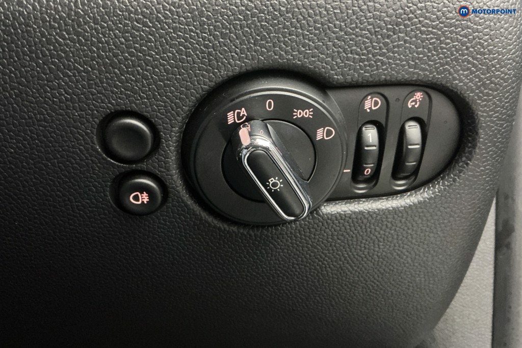 Mini Hatchback Cooper S Exclusive Automatic Petrol Hatchback - Stock Number (1610013) - 22nd supplementary image