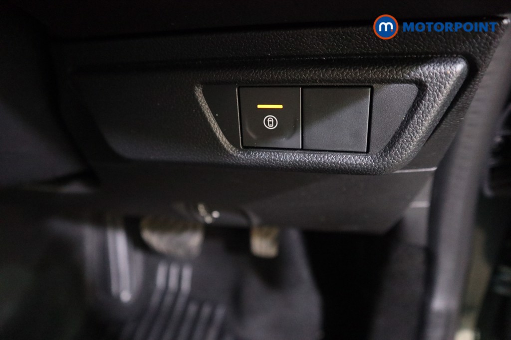 Dacia Jogger Extreme Automatic Petrol-Electric Hybrid People Carrier - Stock Number (1610213) - 9th supplementary image