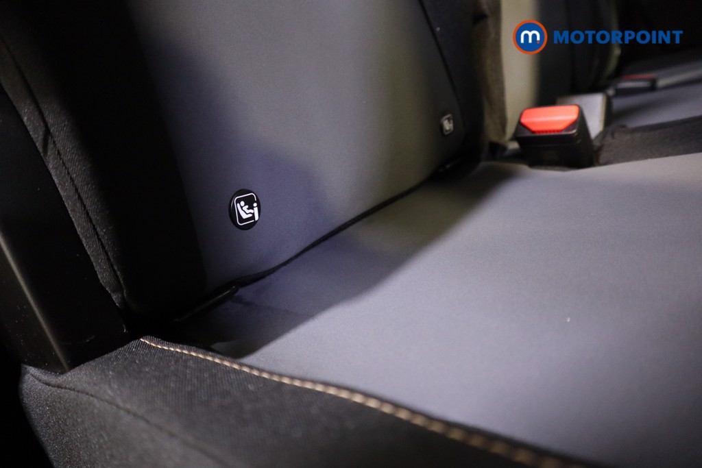 Dacia Jogger Extreme Automatic Petrol-Electric Hybrid People Carrier - Stock Number (1610213) - 14th supplementary image